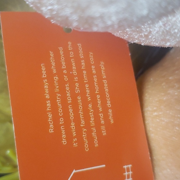 The Farmhouse Rachel Ashwell NWT Pumpkins Fall Leaves Light-up Wreath - Picture 4 of 7